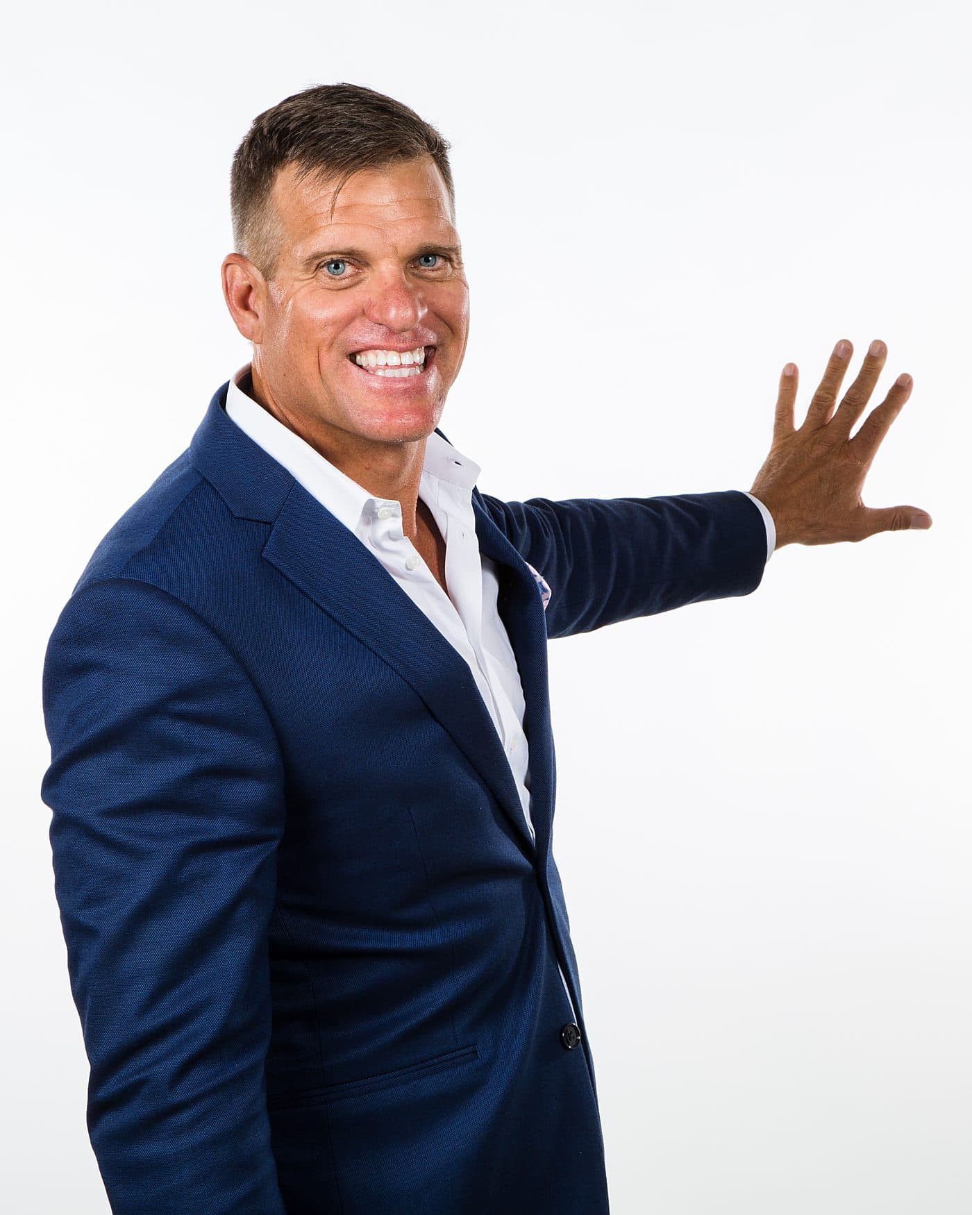 Dave VanHoose presenting with an open palm